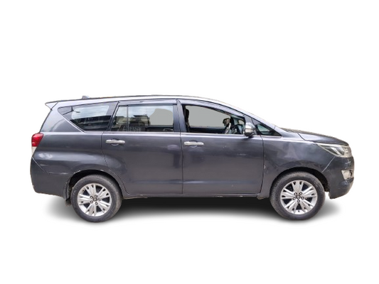 TOYOTA INNOVA CRYSTA 2.8 Z 2016
