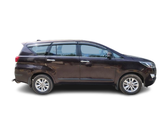 TOYOTA INNOVA CRYSTA 2.4 V 2018