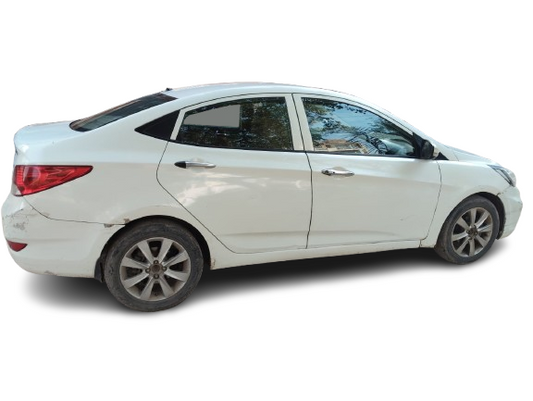 HYUNDAI VERNA VTVT 1.6 SX 2013