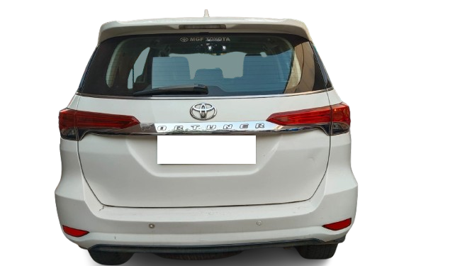 Used Toyota Fortuner 4x2 AT 2017 — used car at Galaxy Toyota U-Trust, Delhi