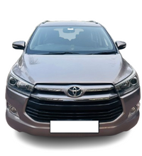 Used Toyota Innova Crysta 2.7 V MT 7STR 2016 — used car at Galaxy Toyota U-Trust, Delhi