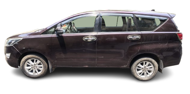 TOYOTA INNOVA CRYSTA 2.4 V MT 2017