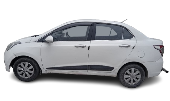 HYUNDAI XCENT VTVT S (O) 2015