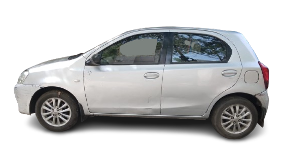 TOYOTA ETIOS LIVA V MT 2011