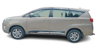 TOYOTA INNOVA CRYSTA 2.4 G MT 2017