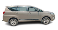 TOYOTA INNOVA CRYSTA 2.4 G MT 2017