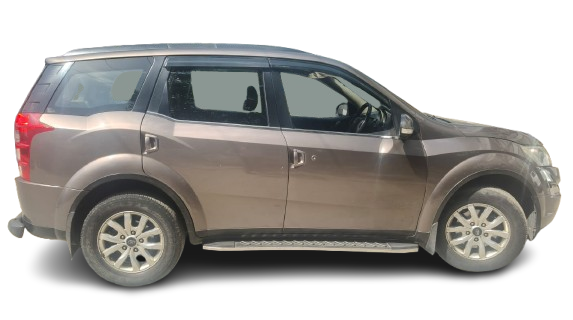 MAHINDRA XUV500 R 1.99 FWD W10 2017