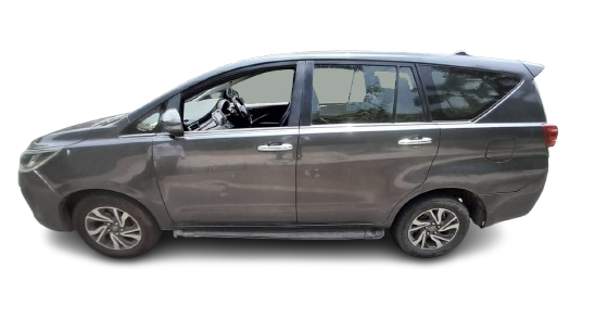 TOYOTA INNOVA CRYSTA 2.4 V 2020