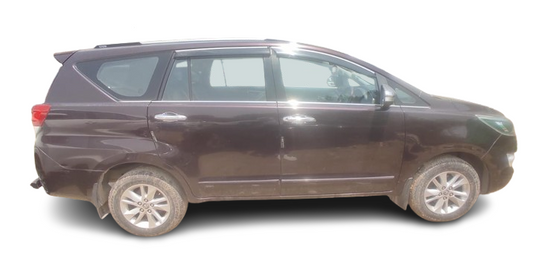 Used Toyota Innova Crysta 2.4 Z MT 2017 — Delhi
