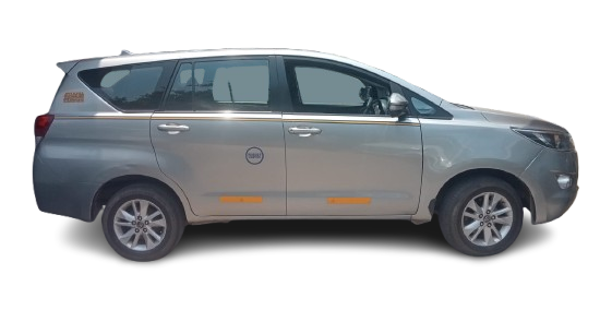 Used Toyota Innova Crysta 2.4 G MT 2016 — Delhi