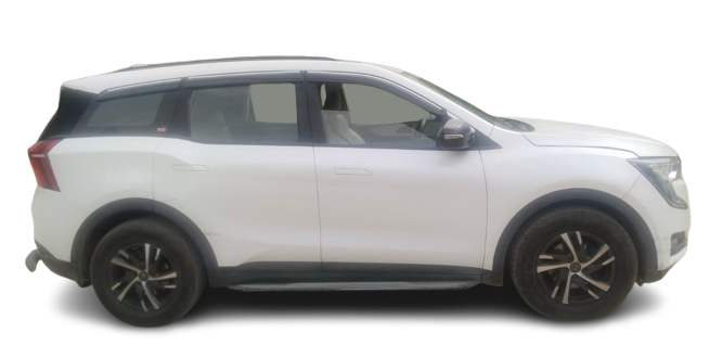 Used Mahindra XUV700 AX5 Diesel MT 2022 — Delhi