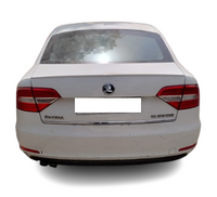 Used Skoda Superb Elegance MT 118 kW 2015 — Delhi