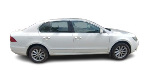 Used Skoda Superb Elegance MT 118 kW 2015 — Delhi