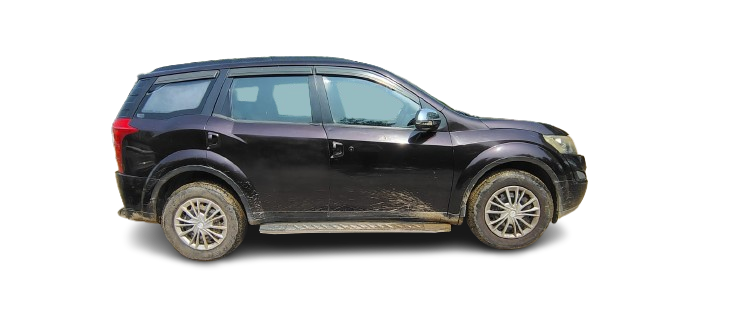 Used Mahindra XUV500 W6 AT 2017 — Delhi