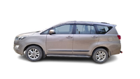 Used Toyota Innova Crysta G MT 2018 — Delhi