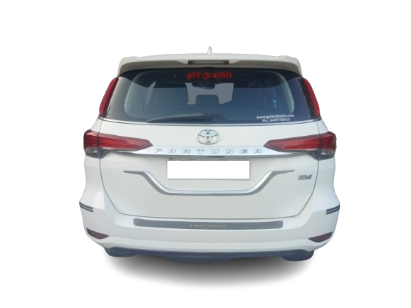 Used Toyota Fortuner 4X4 AT 2018 — Delhi