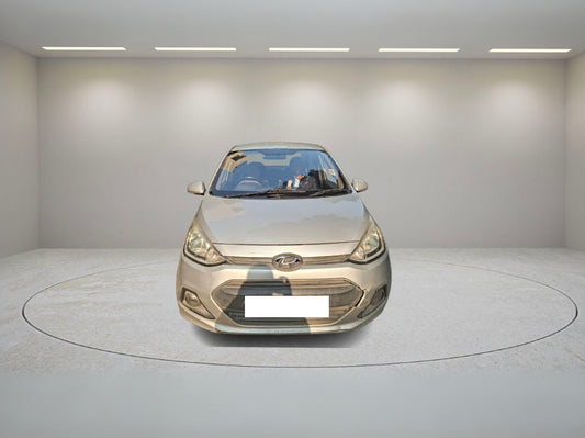 HYUNDAI XCENT VTVT S 2015