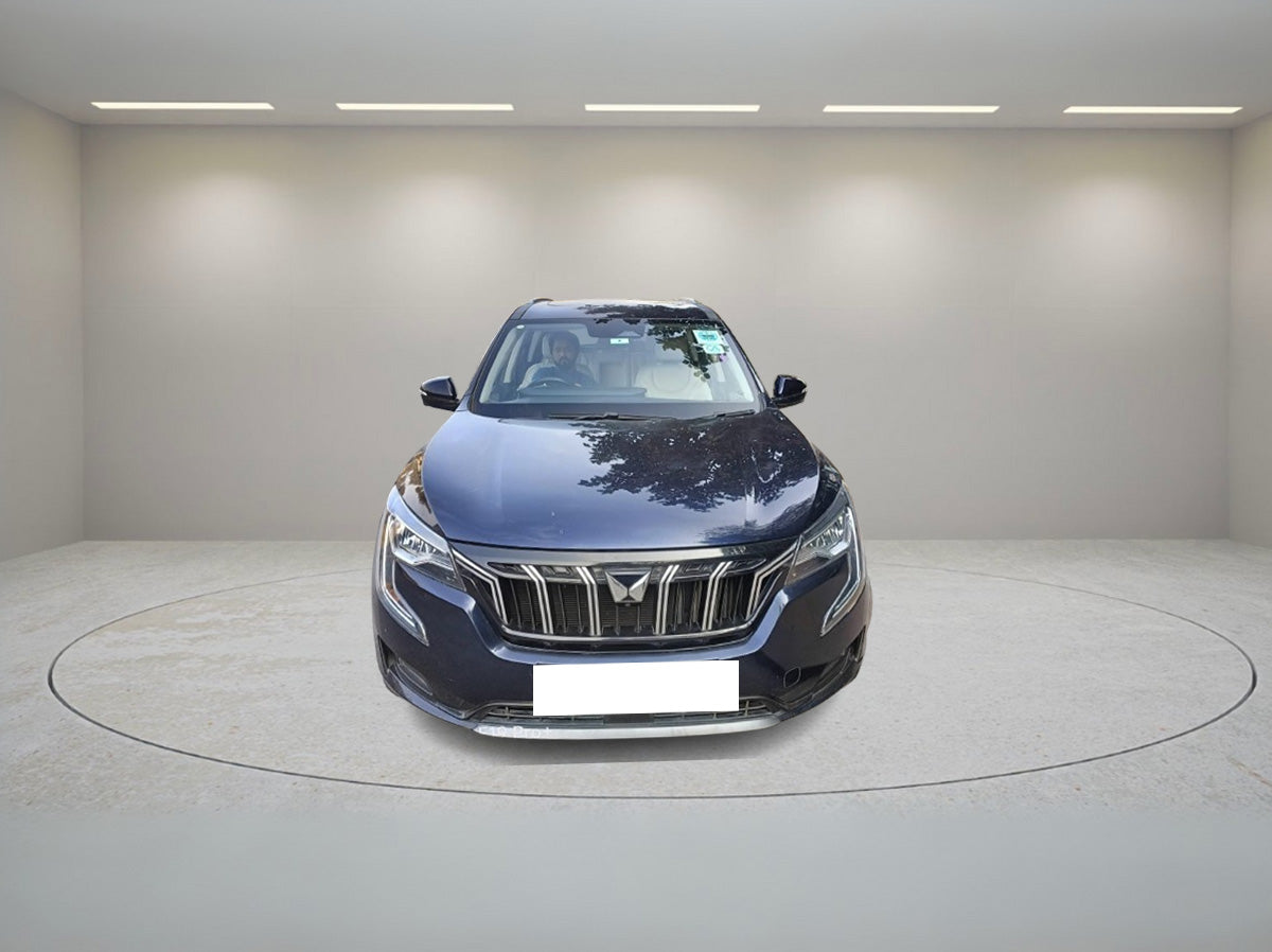 MAHINDRA XUV700 AX7 PET AT 2022