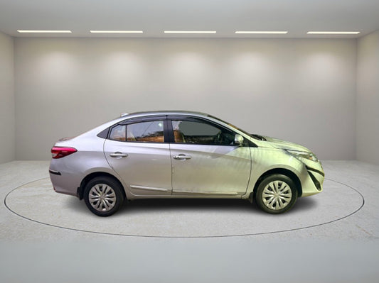 TOYOTA YARIS 1.5 G 2019