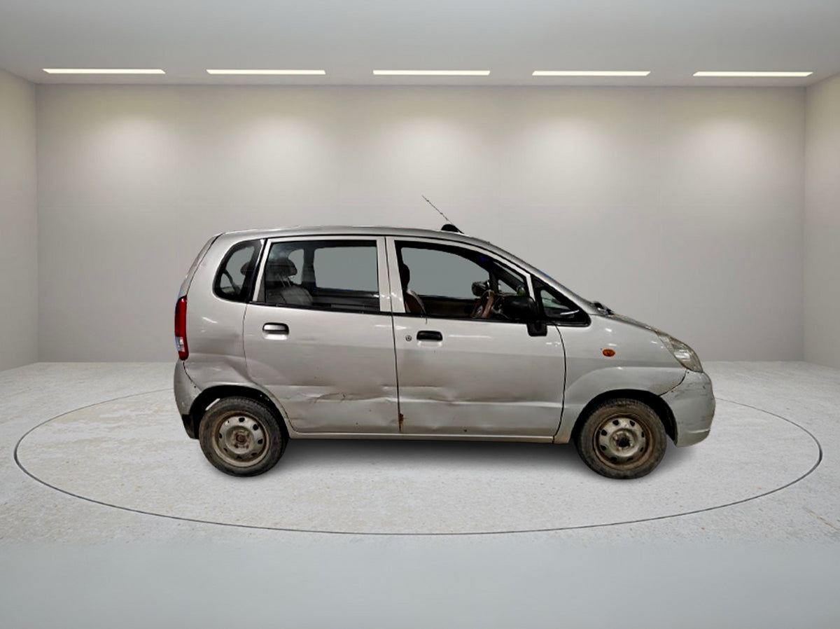 MARUTI ZEN ESTILO LXI 2011