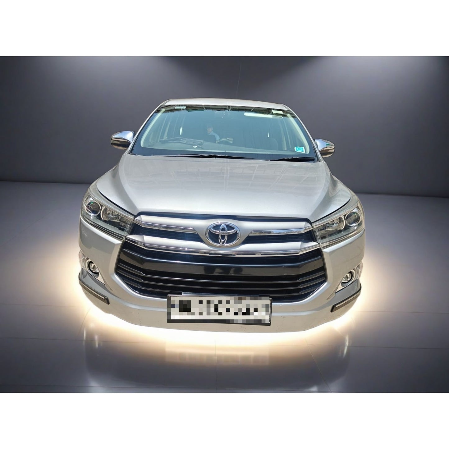 Used Toyota Innova Crysta 2.4 Z MT 2019 — Delhi