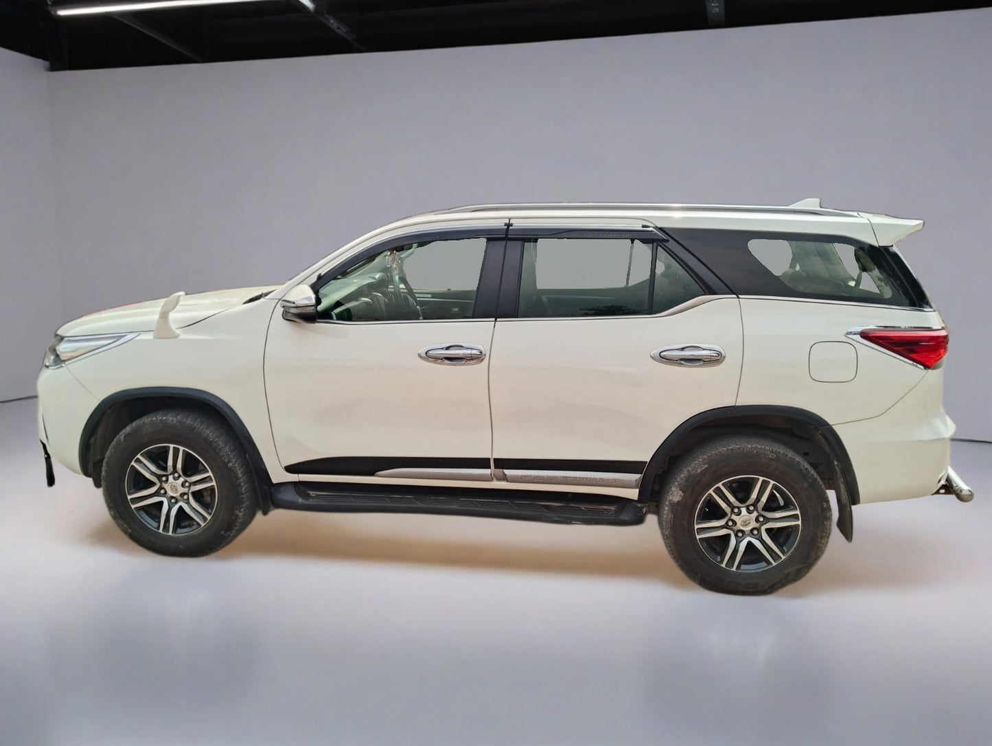 Used Toyota Fortuner 4x2 AT 2020 — Delhi