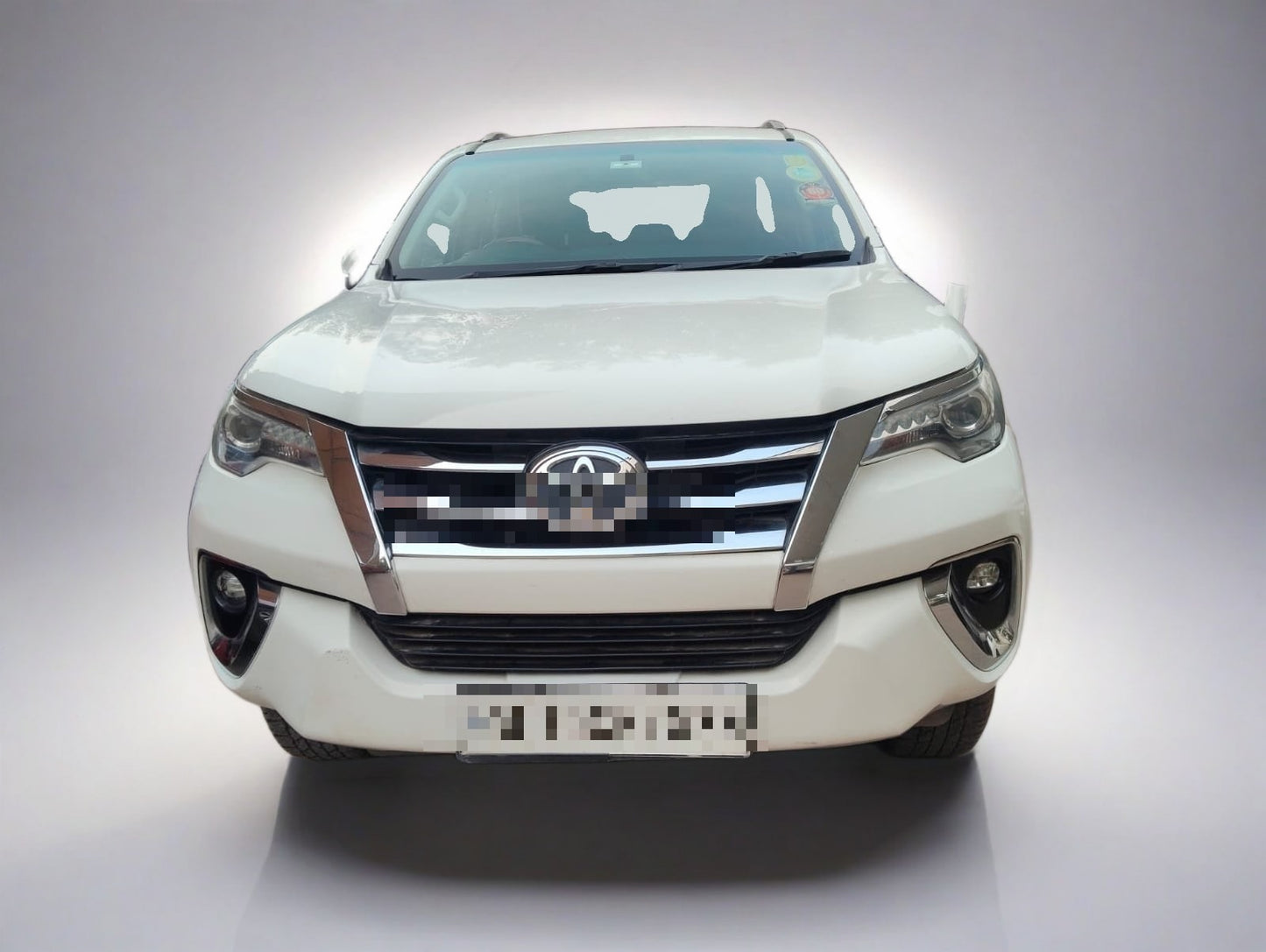 Used Toyota Fortuner 4x2 AT 2017 — Delhi