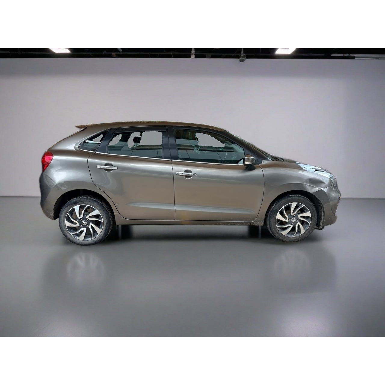 Used Toyota Glanza V MT 2019 — Delhi