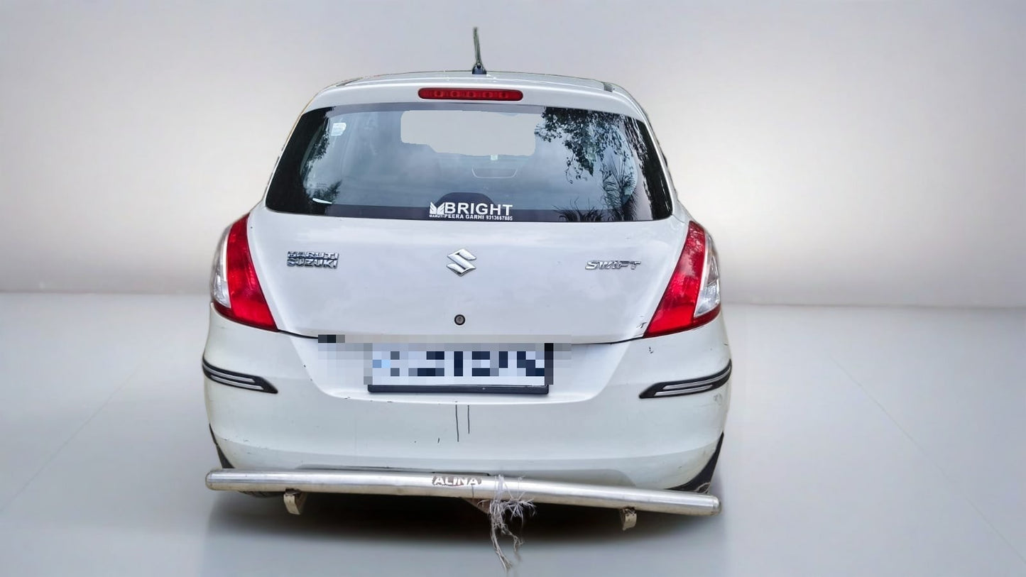 Used Maruti Swift LXI (O) 2017 — Delhi