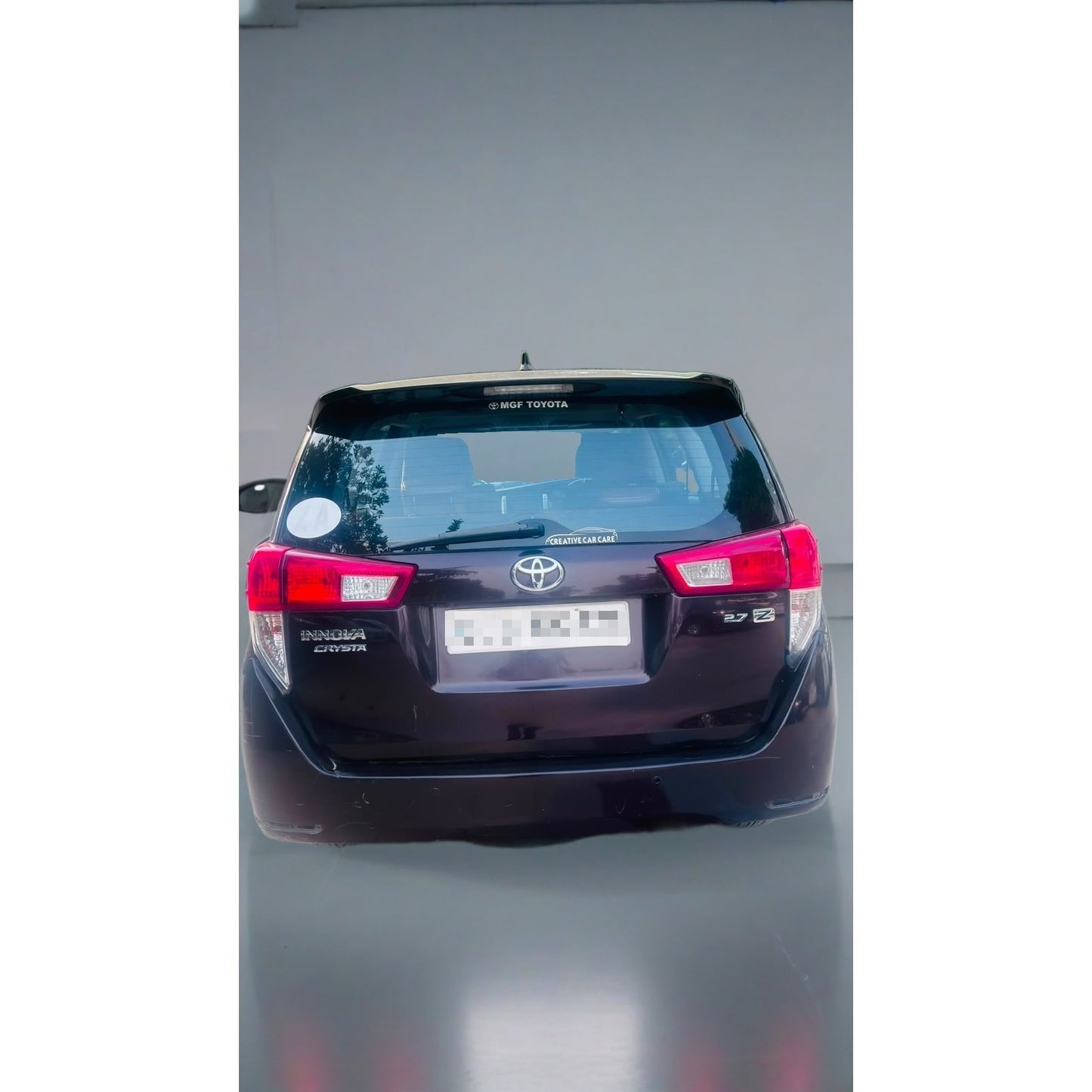 Used Toyota Innova Crysta 2.7 Z AT 2017 — Delhi (…2329)
