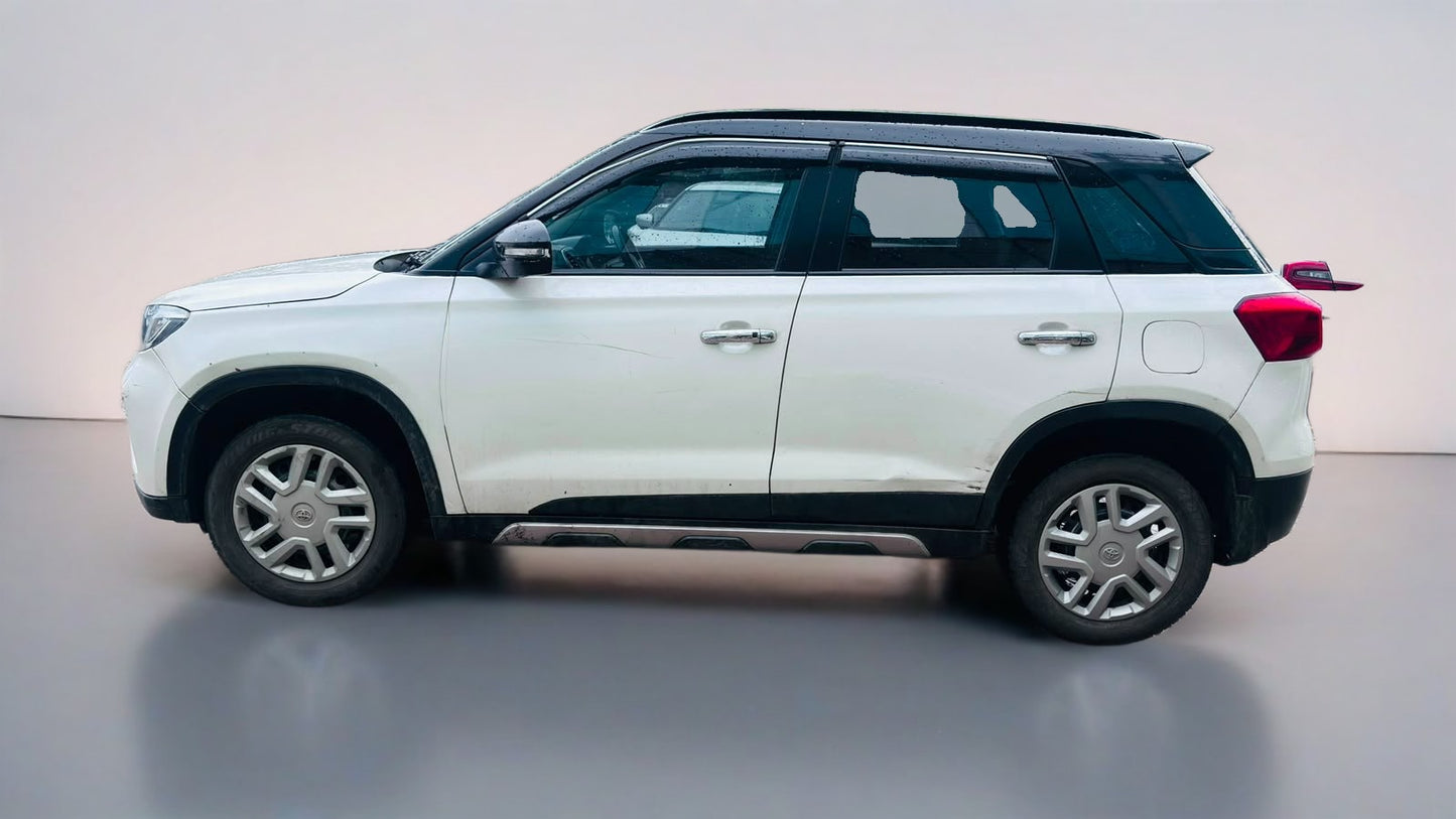Used Toyota Urban Cruiser Mid AT 2022 — Delhi