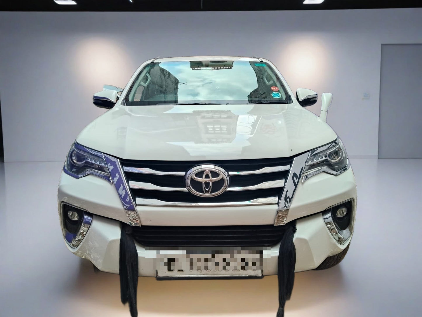 Used Toyota Fortuner 4x2 AT 2020 — Delhi
