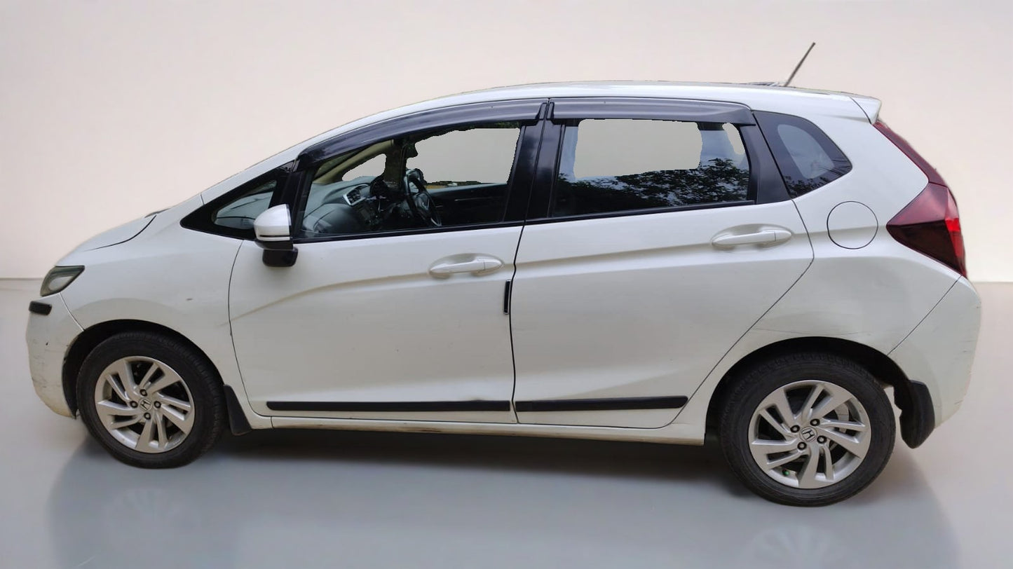 Used Honda Jazz 1.2 V CVT 2018 — Delhi