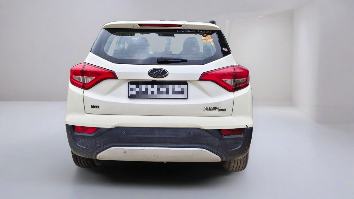 Used Mahindra XUV300 W8 2019 — Delhi