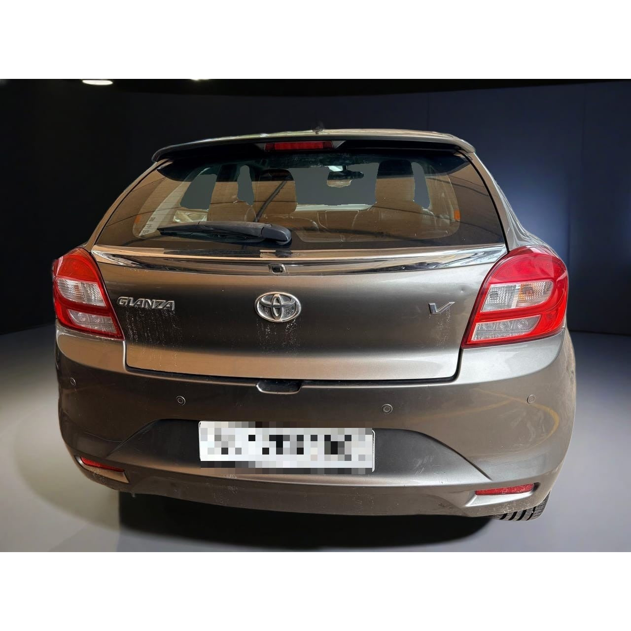 Used Toyota Glanza V MT 2019 — Delhi