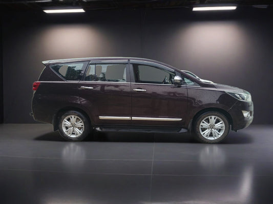 Used Toyota Innova Crysta 2.8 Z AT 2018 — Delhi