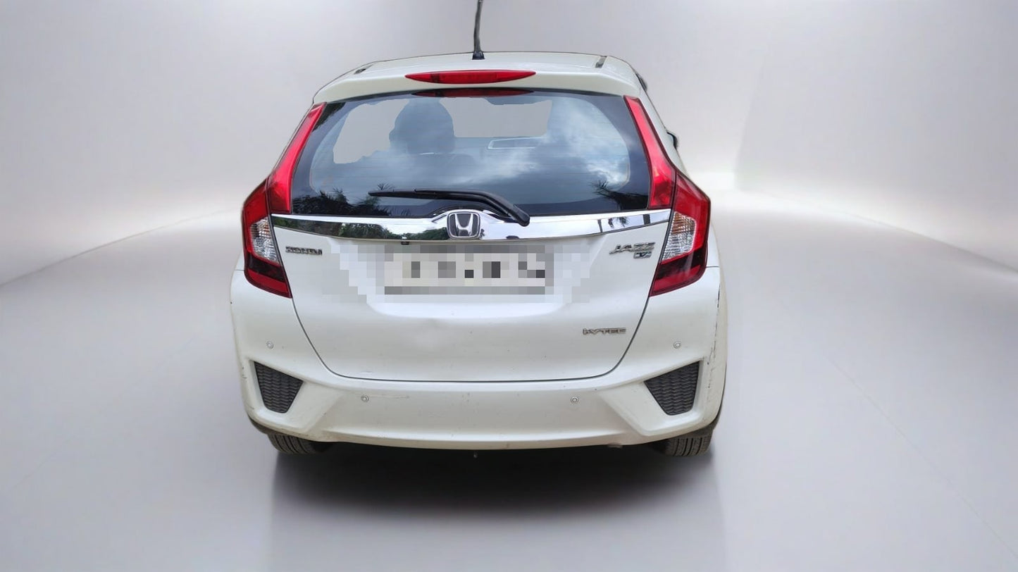 Used Honda Jazz 1.2 V CVT 2018 — Delhi