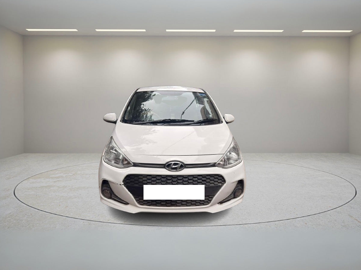 HYUNDAI GRAND I10 SPORTZ 1.2 2017