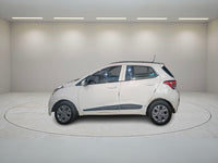 HYUNDAI GRAND I10 SPORTZ 2016
