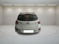 HYUNDAI GRAND I10 SPORTZ 2016