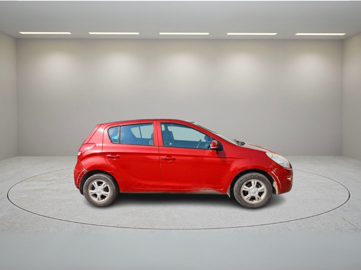 HYUNDAI I20 SPORTZ 2011