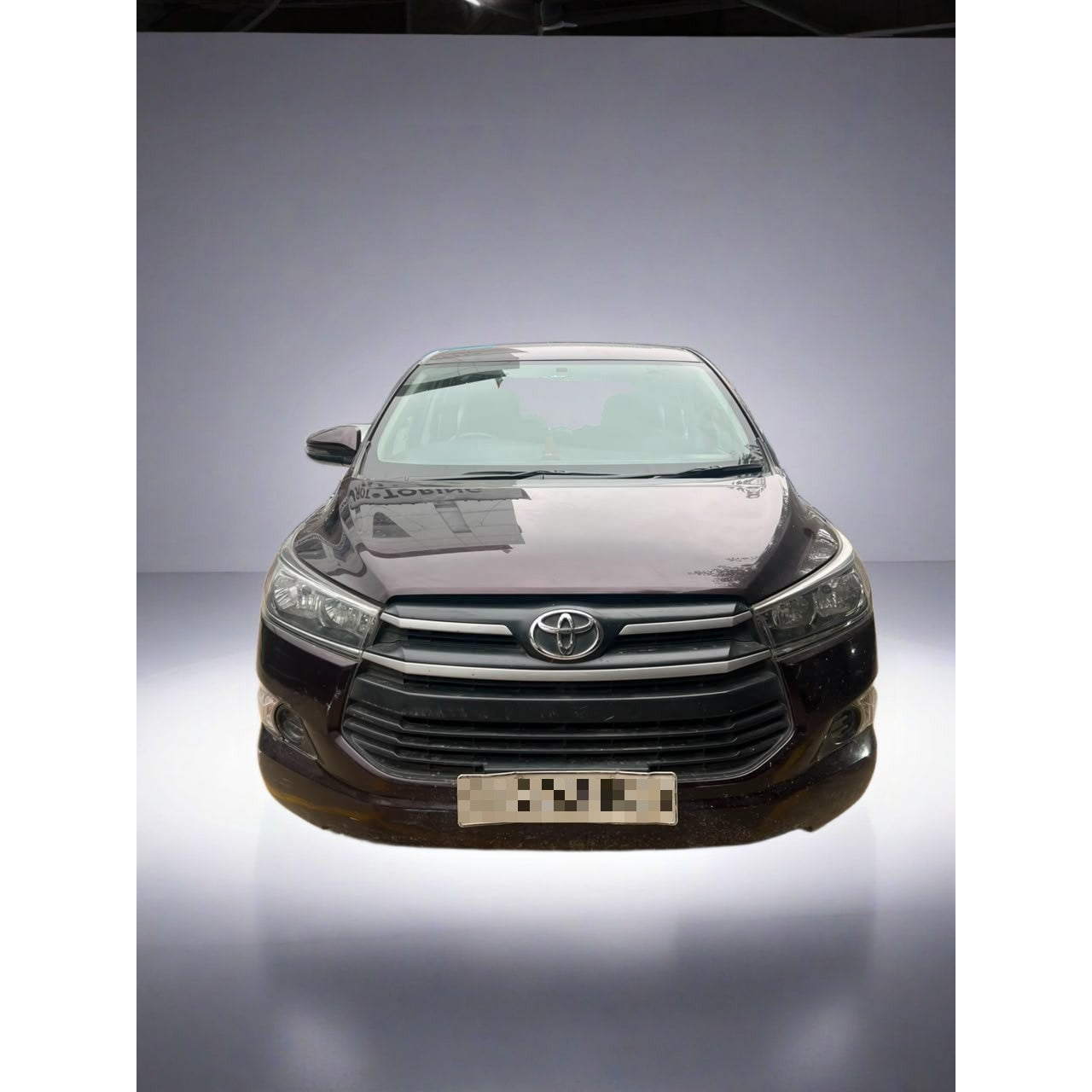 Used Toyota Innova Crysta 2.4 G MT 2018 — Delhi