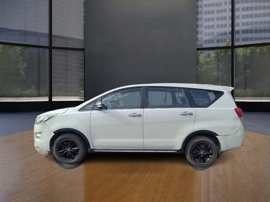 TOYOTA HYCROSS GX 7STR 0848